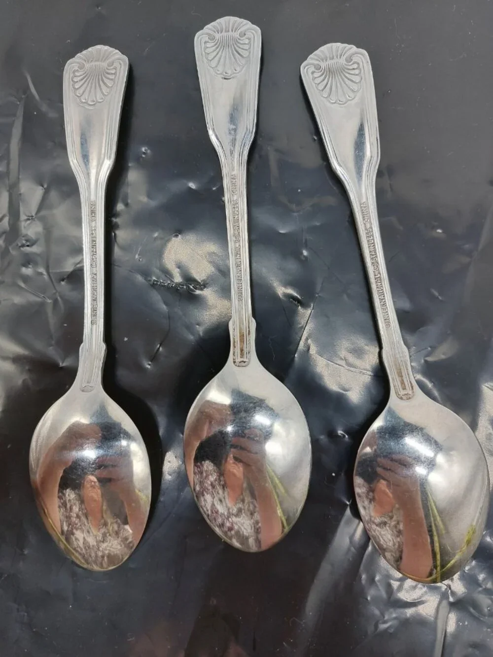 International Coquille 3 Soup Spoons 6